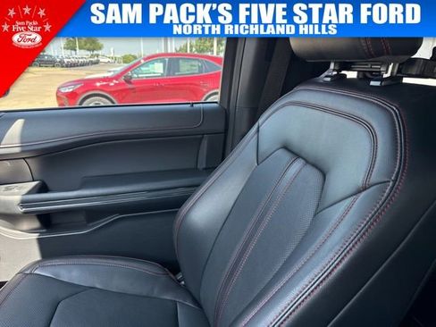 Used 2024 Ford Expedition Limited AWD/4WD image 13