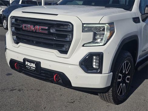Used 2022 GMC Sierra 1500 AT4 w/ Technology Package image 10