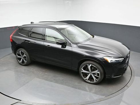 Used 2023 Volvo XC60 B5 Ultimate image 17