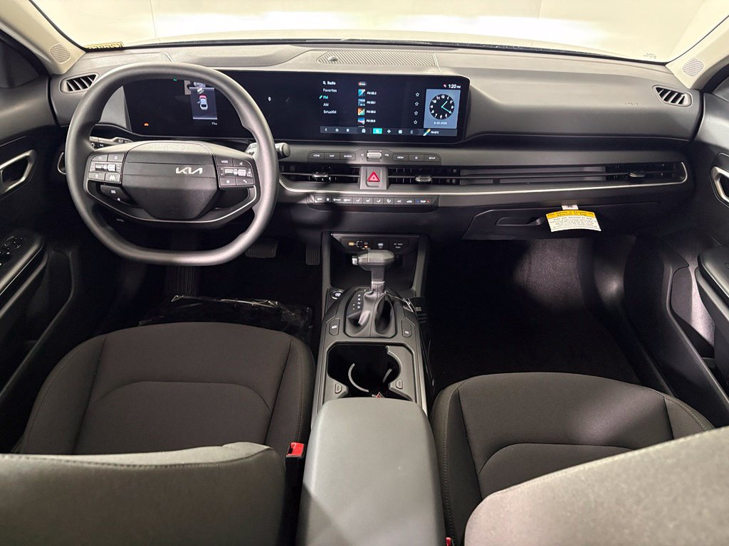 New 2026 Kia K4 FWD image 33