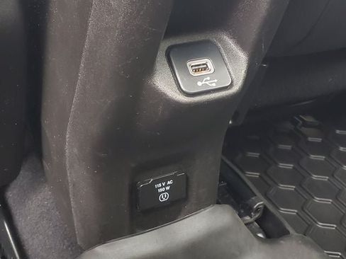 Used 2020 Jeep Renegade Limited AWD/4WD image 27