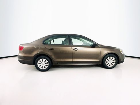 Used 2011 Volkswagen Jetta Sedan FWD image 10