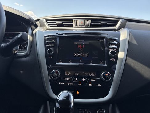 Used 2022 Nissan Murano SV w/ SV Midnight Edition Package AWD/4WD image 27