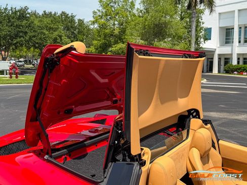 Used 2012 Ferrari 458 Spider RWD image 65