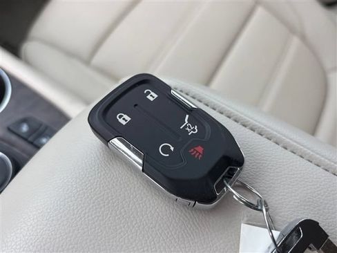Used 2023 GMC Acadia Denali AWD/4WD image 33