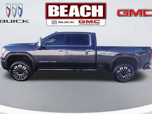 Used 2024 GMC Sierra 3500 Denali Ultimate AWD/4WD image 6