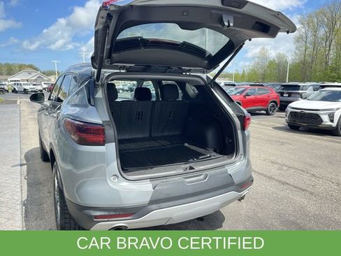 Certified 2024 Chevrolet Blazer LT w/ Convenience Package FWD image 24