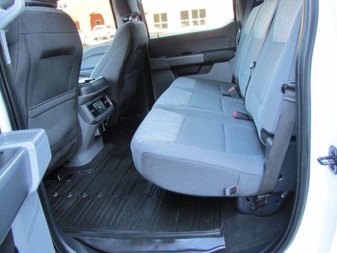 Used 2024 Ford F250 XLT w/ FX4 Off-Road Package image 19