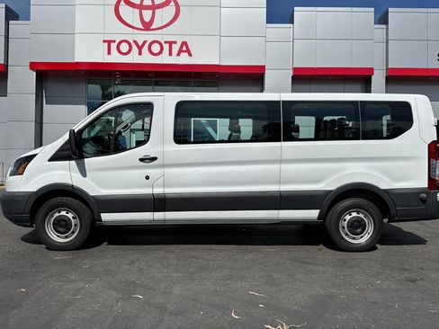 Used 2018 Ford Transit 350 XL image 7