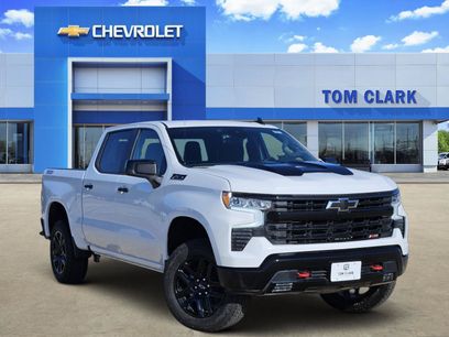 New 2026 Chevrolet Silverado 1500 LT Trail Boss w/ LPO, Dark Essentials Package