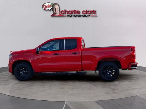Used 2026 Chevrolet Silverado 1500 Custom w/ Turbomax Blackout Package RWD image 2