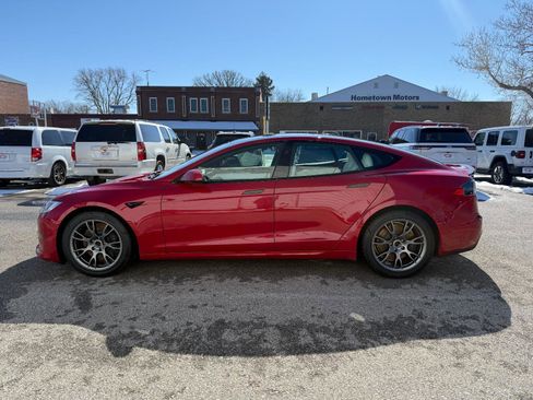 Used 2021 Tesla Model S Plaid image 8
