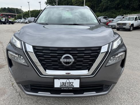 Used 2023 Nissan Rogue SL w/ SL Premium Package AWD/4WD image 2