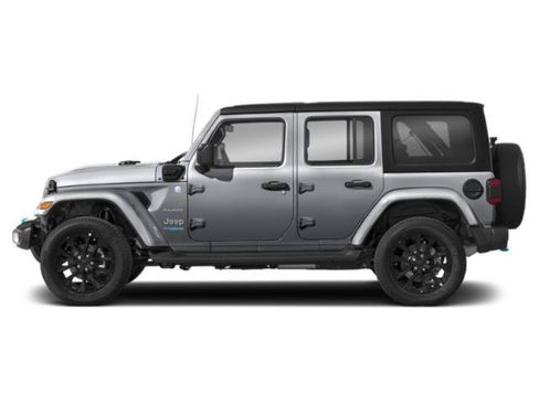 Used 2023 Jeep Wrangler Unlimited w/ Convenience Group AWD/4WD image 3