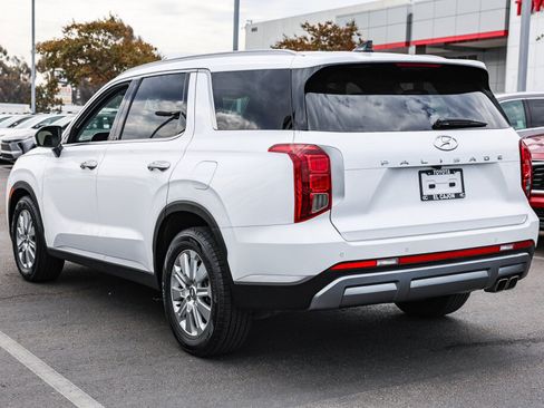 Used 2024 Hyundai Palisade SEL FWD image 24