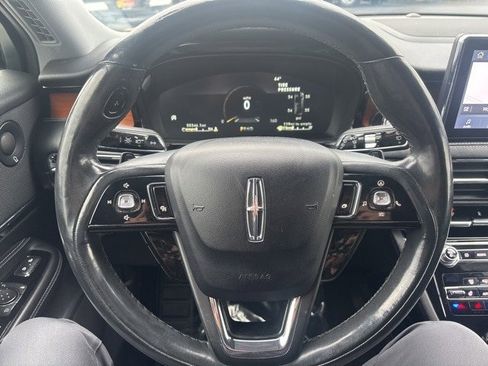 Used 2020 Lincoln Corsair Reserve w/ Equipment Group 201A image 12