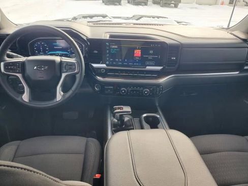 Certified 2023 Chevrolet Silverado 1500 LT Trail Boss w/ Convenience Package II image 9