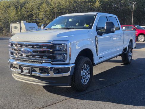 Used 2025 Ford F350 Lariat w/ Lariat Ultimate Package image 28