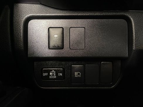 Certified 2021 Toyota Tacoma SR w/ SR Convenience Package RWD image 28