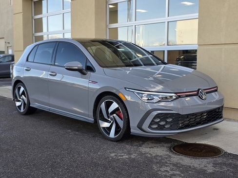 Used 2022 Volkswagen GTI SE image 7