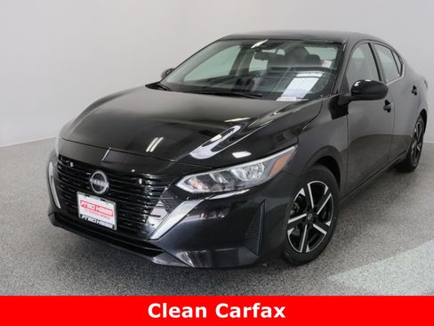 Used 2024 Nissan Sentra SV image 2