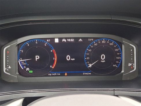 Used 2023 Volkswagen Taos SEL image 20