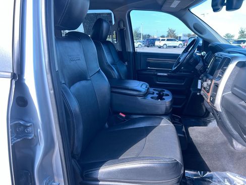 Used 2017 RAM 2500 Laramie image 32