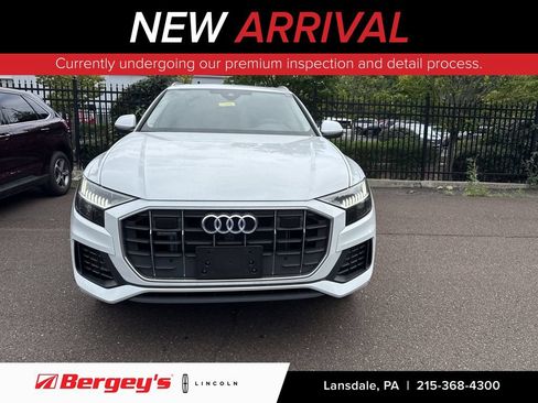 Used 2023 Audi Q8 Premium w/ Convenience Package AWD/4WD image 1