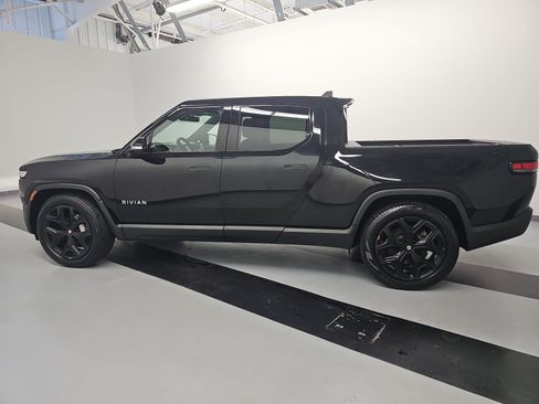 Used 2024 Rivian R1T Adventure AWD/4WD image 2