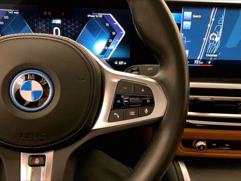 Certified 2023 BMW i4 eDrive40 w/ M Sport Package RWD image 19