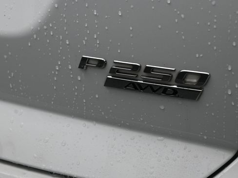 Used 2019 Jaguar E-PACE S image 21