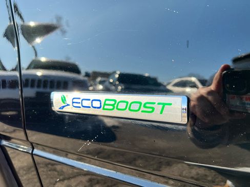 Used 2011 Ford F150 FX4 w/ FX Luxury Pkg image 8