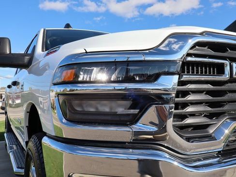 Used 2025 RAM 2500 Big Horn image 5