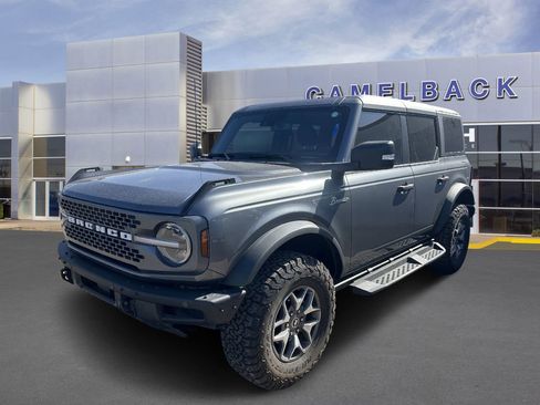 Used 2024 Ford Bronco Badlands AWD/4WD image 12
