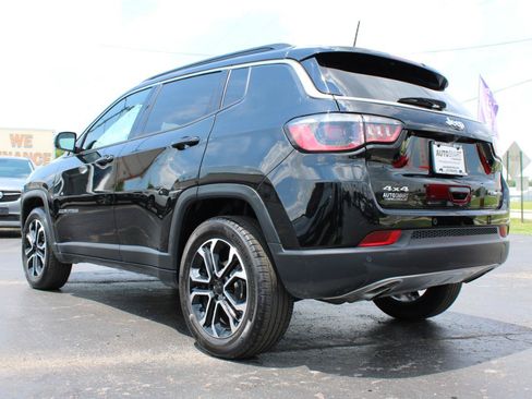 Used 2023 Jeep Compass Limited AWD/4WD image 10