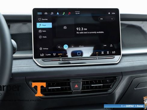 Used 2025 Volkswagen Tiguan SE w/ Panoramic Sunroof Package AWD/4WD image 25