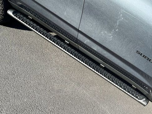 Used 2021 Chevrolet Suburban Z71 image 18