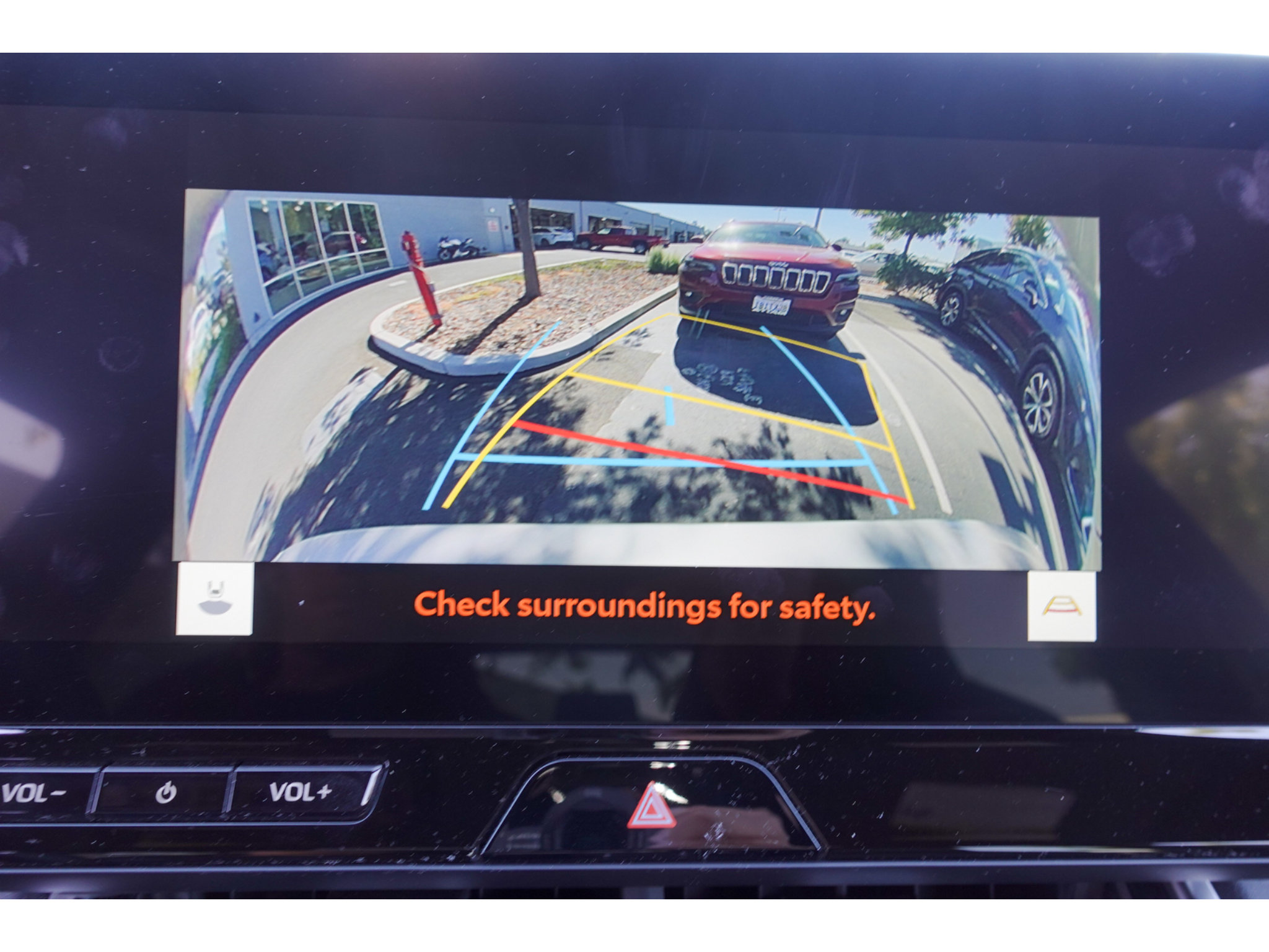 Used 2024 Toyota Venza XLE AWD/4WD image 21