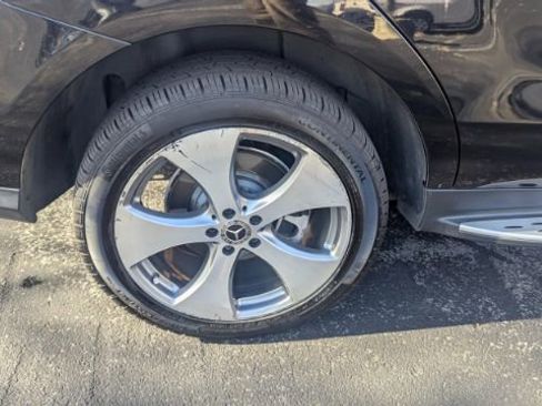 Used 2018 Mercedes-Benz GLE 350 4MATIC image 12