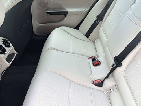 Certified 2024 Mercedes-Benz C 300 Sedan image 12