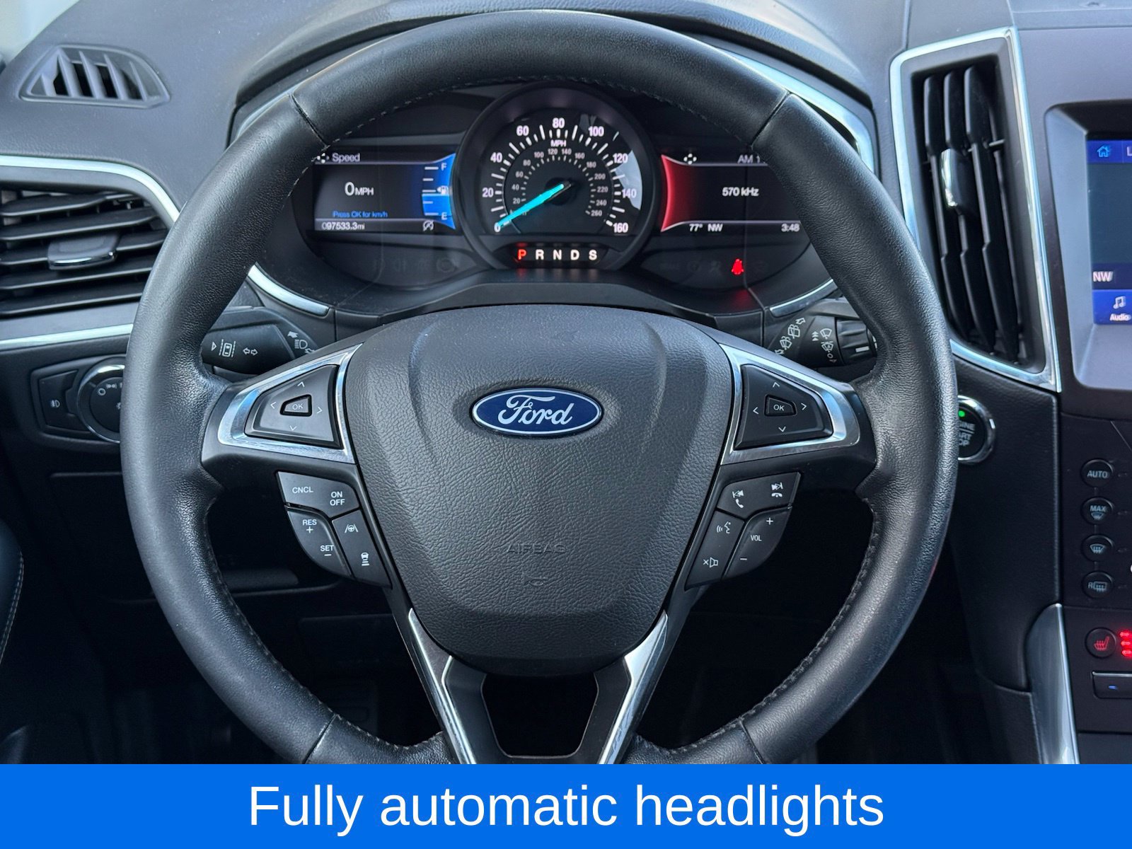 Used 2020 Ford Edge Titanium FWD image 32