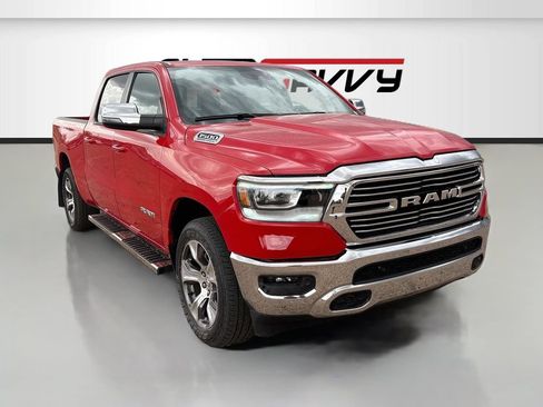 Used 2024 RAM 1500 Laramie AWD/4WD image 1
