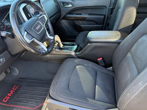 Used 2019 GMC Canyon SLE w/ Elevation Edition image 15