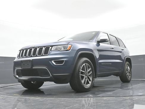 Used 2021 Jeep Grand Cherokee Limited AWD/4WD image 43