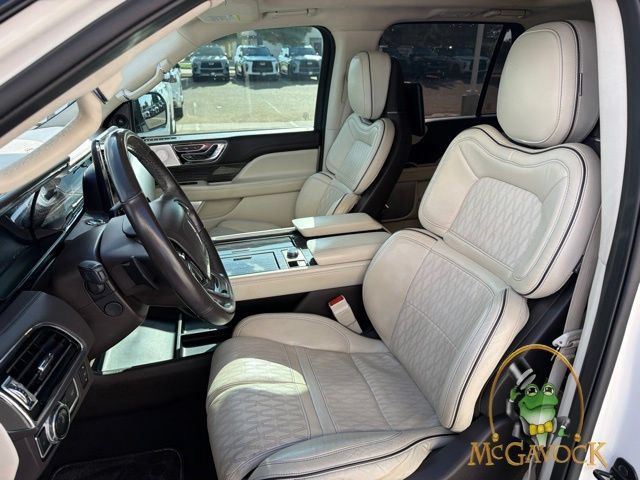Used 2021 Lincoln Navigator L Black Label w/ Special Edition Package AWD/4WD image 15