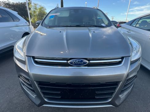 Used 2014 Ford Escape Titanium FWD image 2