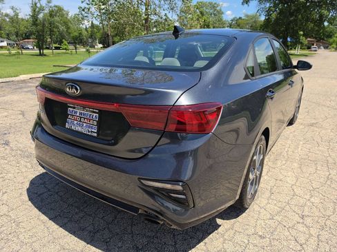 Used 2019 Kia Forte LXS FWD image 24
