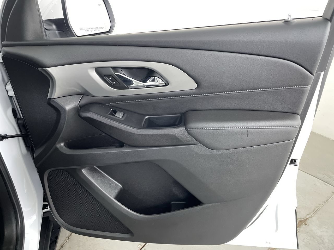 Used 2023 Chevrolet Traverse LT AWD/4WD image 27