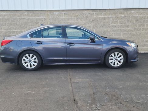 Used 2016 Subaru Legacy 2.5i Premium image 3