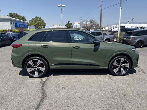 Used 2025 Audi SQ5 Premium Plus AWD/4WD image 5